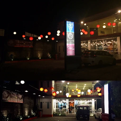 Restaurant - Image 1